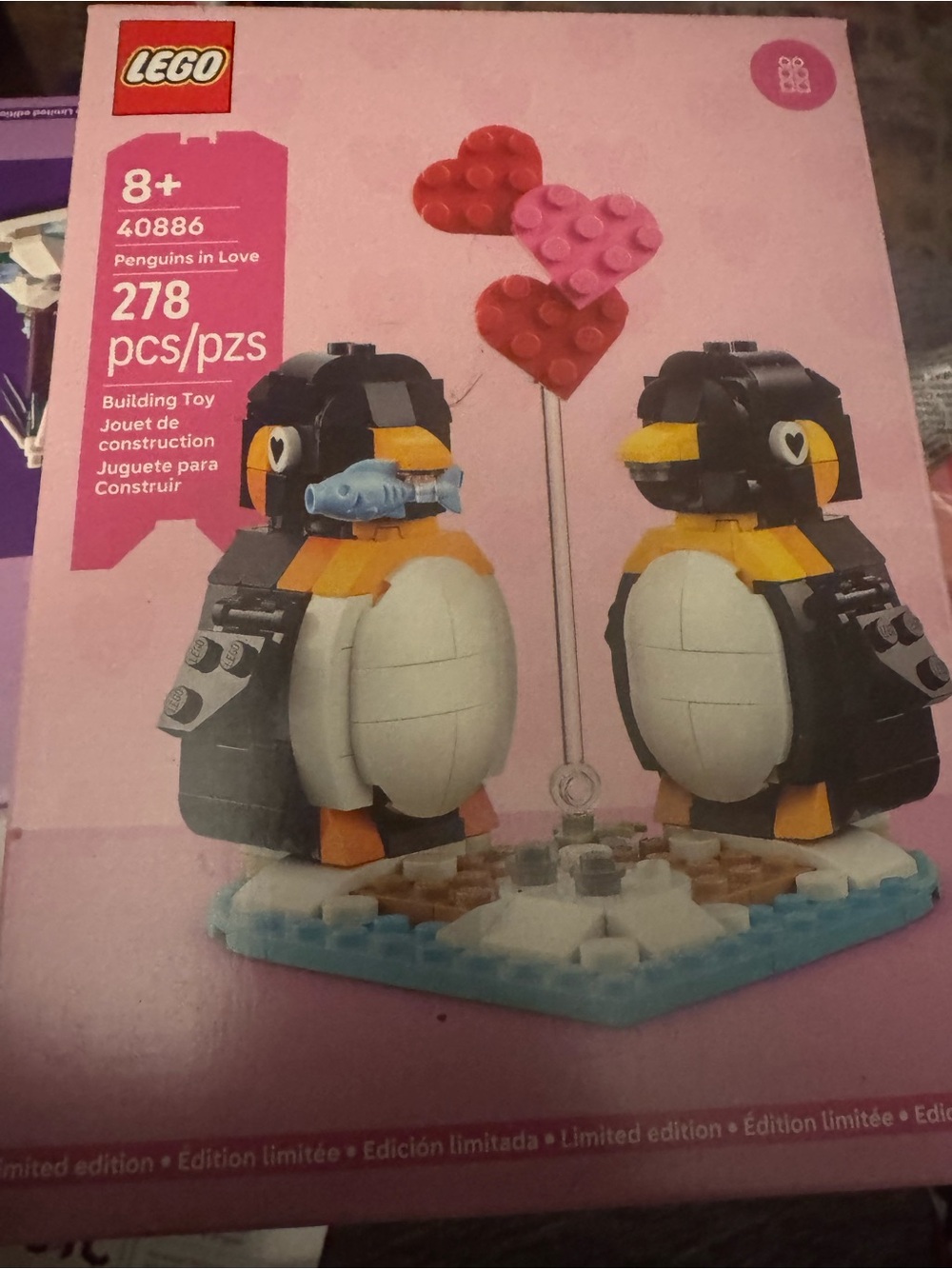 Lego Penguins in Love Set - limited edition